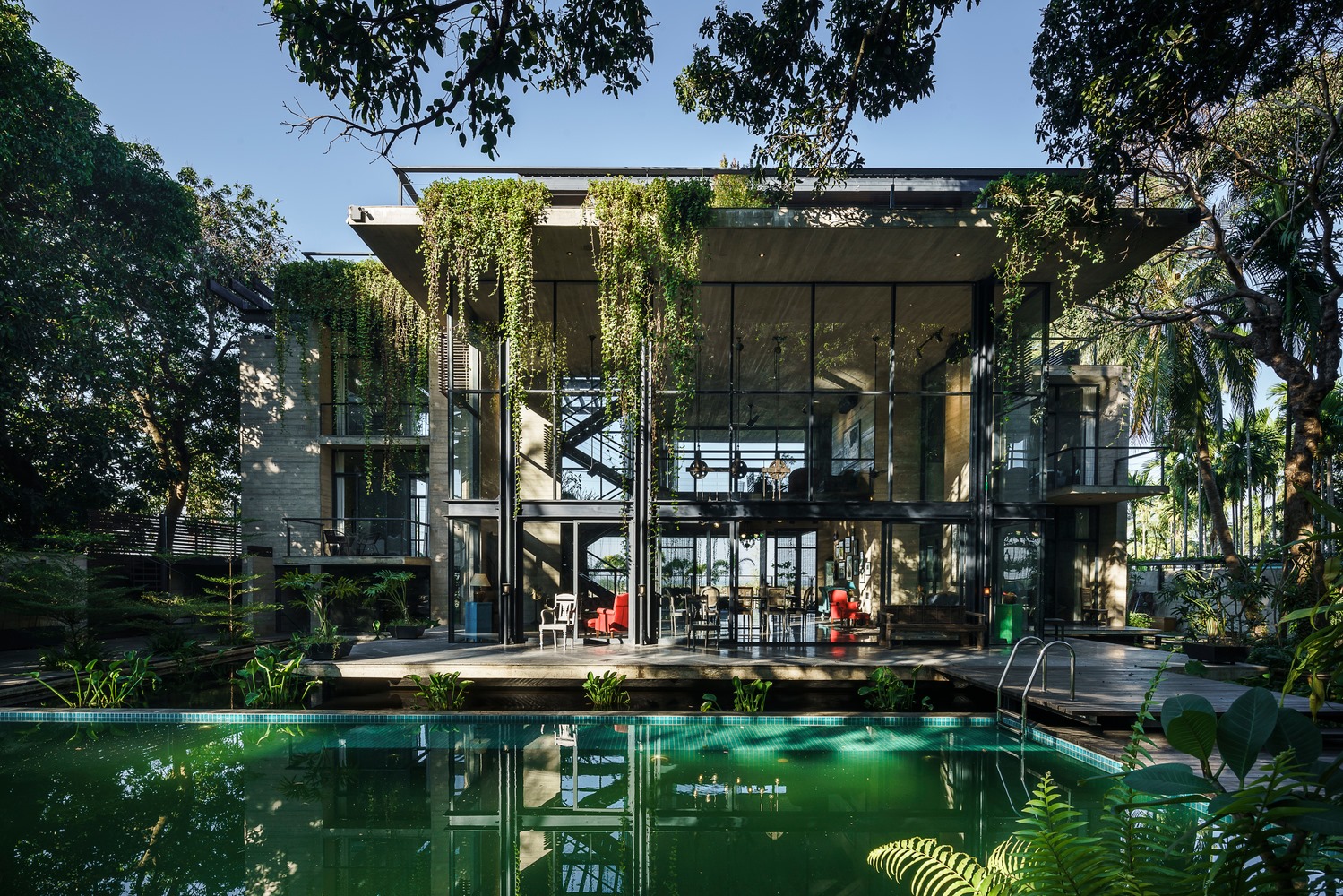 Himchori Residence by River and Rain