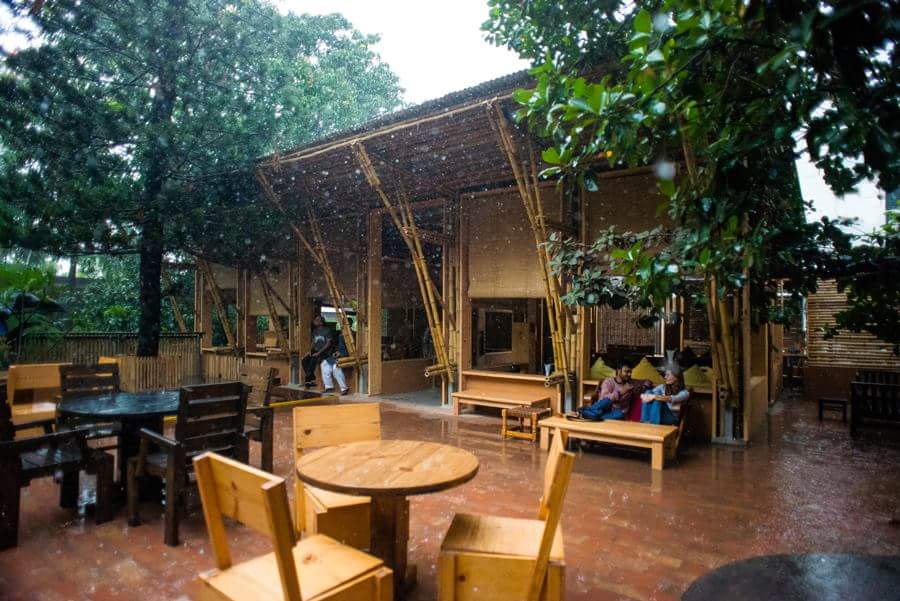 Peda Ting Ting Gallery Cafe by Studio MRITTIKA